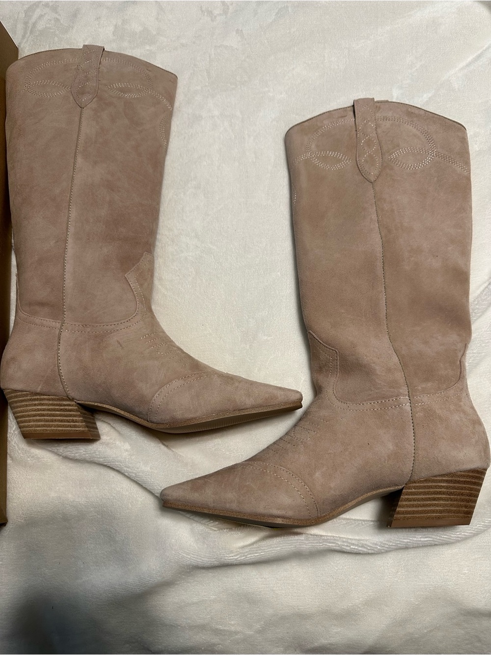 Steve Madden Blush Pink Suede Western Knee Boots - Picture 2 of 8